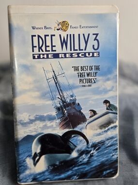Warner Bros. Free Willy 3 VHS